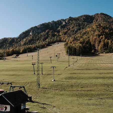 Apartma Soncek, On The Ski Slopes, Balcony, Private Parking Kranjska Gora Exterior foto